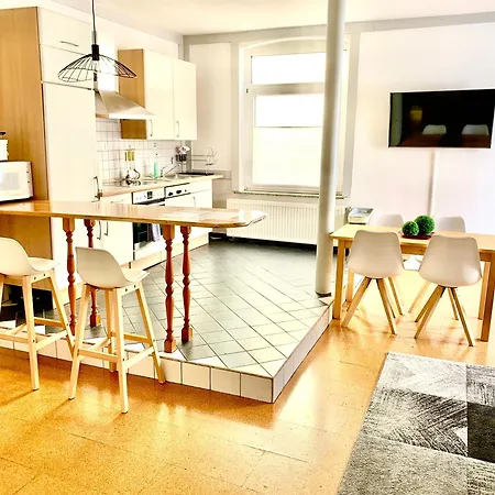 Edu * Bremen